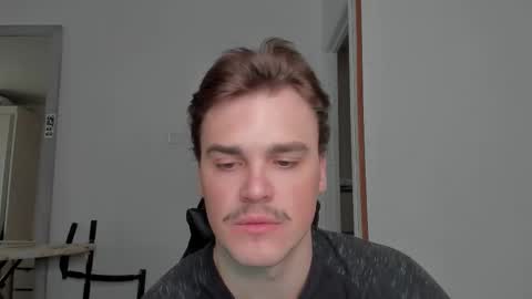 Snapshot of xx_raul_xx_ chatting on 03-28-26, 04:56 raul online show from 03-28-26, 04:56