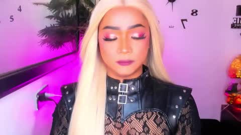 xxasian_goddessxx online show from 03-21-26, 08:19