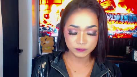 Snapshot of xxasian_goddessxx chatting on 05-28-26, 06:27 xxasian_goddessxx online show from 05-28-26, 06:27