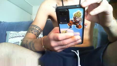 Snapshot of xxbooba_valentinoxx chatting on 09-20-25, 09:10 xXBooba ValentinoXx online show from 09-20-25, 09:10