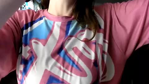 Snapshot of xxdana chatting on 02-22-25, 10:52 Deezy online show from 02-22-25, 10:52