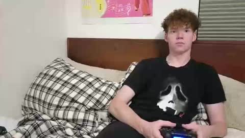 Snapshot of xxginger_ chatting on 12-14-25, 02:06 XxGinger online show from 12-14-25, 02:06