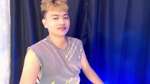 Loyd online show from 10-27-25, 02:43