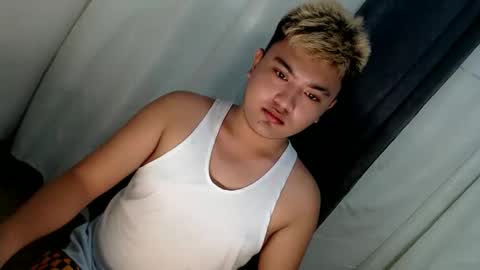 Loyd online show from 03-08-26, 01:59