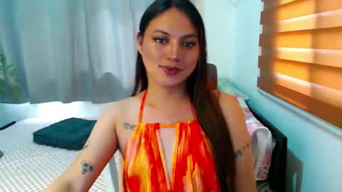 Snapshot of xxjulielovesyouxx chatting on 02-23-26, 01:36 July online show from 02-23-26, 01:36