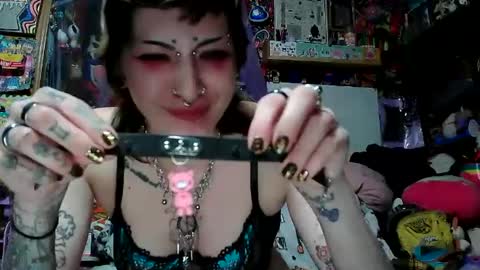 Snapshot of xxkillerxkatxx chatting on 09-24-25, 01:20 xxkillerxkatxx online show from 09-24-25, 01:20