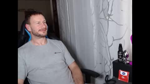 Snapshot of xxmettexx chatting on 01-15-26, 09:40 xxmettexx online show from 01-15-26, 09:40