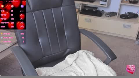 Nico online show from 01-13-25, 04:41