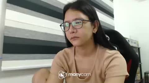  Kaycee  online show from 10-09-25, 03:54