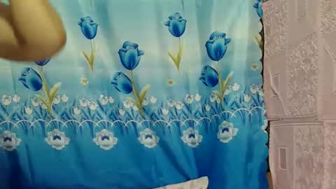 xxolevia online show from 10-28-25, 07:34