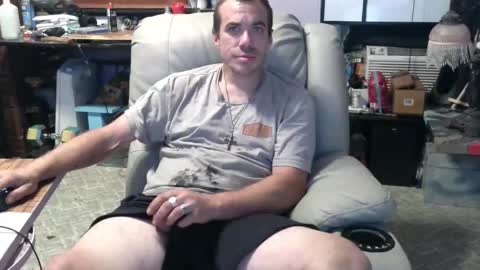 Snapshot of xxscubastevexxx chatting on 10-16-25, 02:45 xxScubaStevexx online show from 10-16-25, 02:45