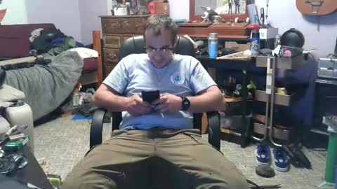 Snapshot of xxscubastevexxx chatting on 10-29-25, 10:44 xxScubaStevexx online show from 10-29-25, 10:44