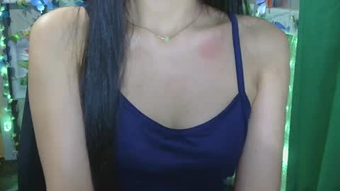 Snapshot of xxsexyass chatting on 01-08-25, 09:12 Kelsey online show from 01-08-25, 09:12