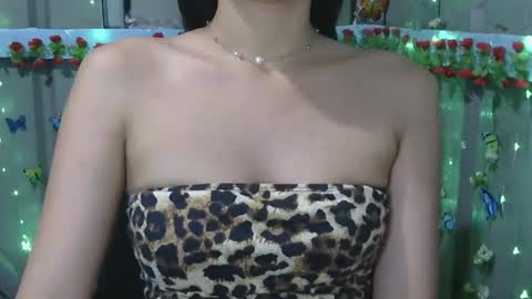 Snapshot of xxsexyass chatting on 09-10-25, 10:10 Kelsey online show from 09-10-25, 10:10