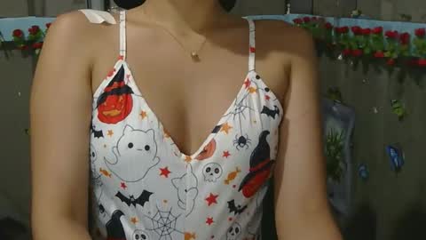 Snapshot of xxsexyass chatting on 12-01-25, 08:14 Kelsey online show from 12-01-25, 08:14