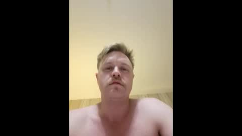 xxsexyblondeboyxx online show from 12-19-24, 05:29