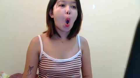Snapshot of xxsweet_cristine18 chatting on 10-05-25, 10:18 xxsweet_cristine18 online show from 10-05-25, 10:18