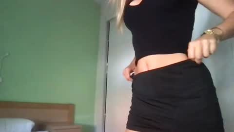 Sweet Luna online show from 07-30-26, 03:44