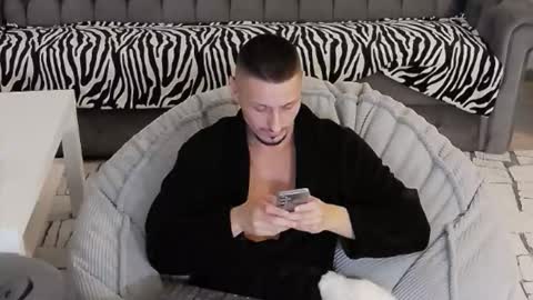 xxx_alejandro online show from 10-20-25, 05:35