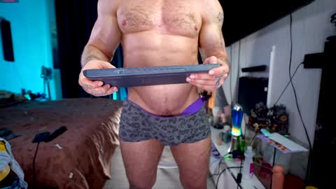     online show from 03-10-25, 09:29