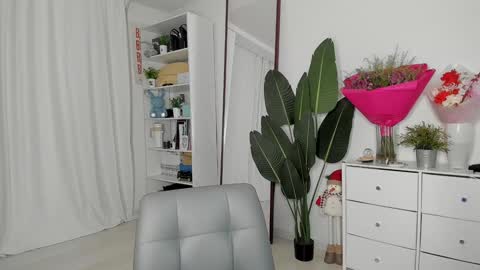 xxx_leila online show from 12-02-24, 06:30