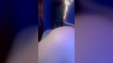 Snapshot of xxxalexisslutxxx chatting on 03-04-26, 08:42 AlexisDiamondxxx online show from 03-04-26, 08:42