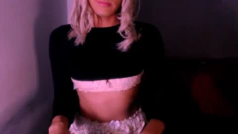 Chiara online show from 10-09-25, 05:49