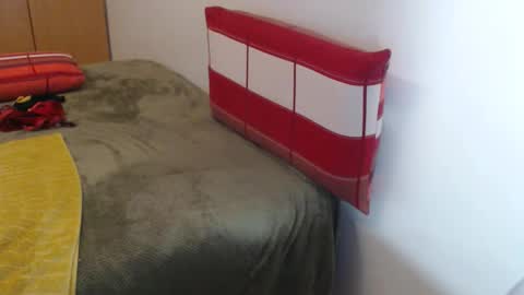 Ayanda online show from 04-15-26, 08:09