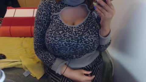 Ayanda online show from 04-17-26, 03:26