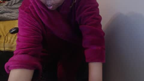 Ayanda online show from 04-18-26, 07:07