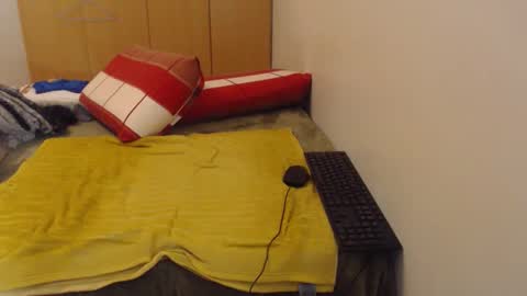 Ayanda online show from 04-21-26, 03:17