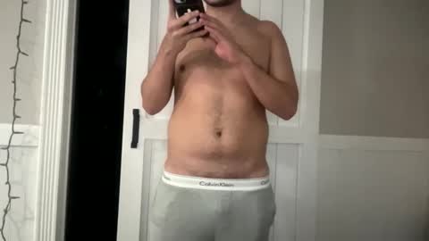 Snapshot of xxxcollegeguy105 chatting on 12-17-25, 12:05 End of the night fun online show from 12-17-25, 12:05