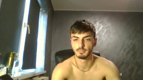 xxxdonpuiuuxxx online show from 01-05-25, 11:37