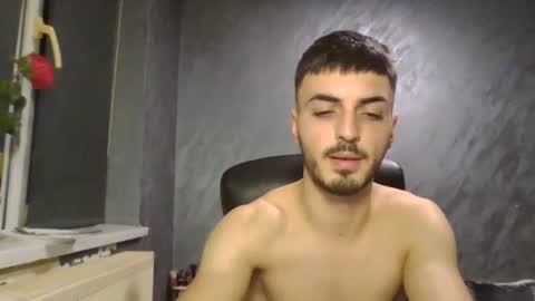 xxxdonpuiuuxxx online show from 01-17-25, 09:28