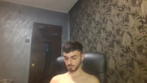 xxxdonpuiuuxxx online show from 01-28-25, 05:35