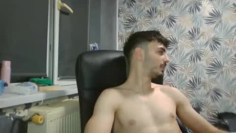 xxxdonpuiuuxxx online show from 03-02-25, 05:25