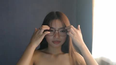 Snapshot of xxxforyouonlyxxx chatting on 05-12-26, 07:05 inday pinay online show from 05-12-26, 07:05
