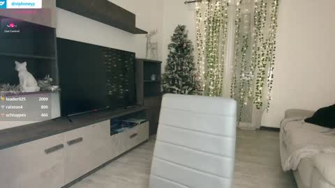 Onlyfanz  online show from 01-07-25, 03:57