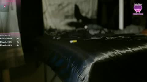 Snapshot of xxxjrstrokesxxx chatting on 11-24-25, 04:23 xxxjrstrokesxxx online show from 11-24-25, 04:23