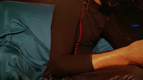 xxxjrstrokesxxx online show from 04-10-26, 05:28