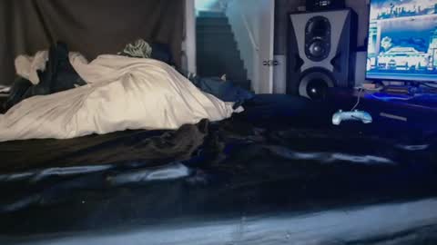 xxxjrstrokesxxx online show from 07-15-26, 06:02