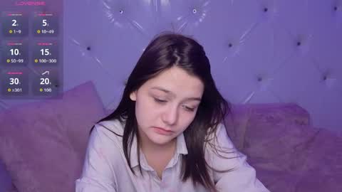 Snapshot of xxxnaughtyfoxxx chatting on 04-26-26, 05:10 foxy online show from 04-26-26, 05:10
