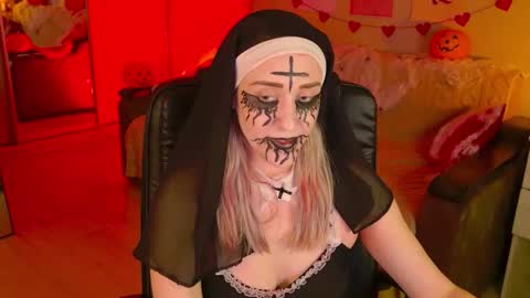 xxxoliviafoxxx online show from 10-31-25, 11:50