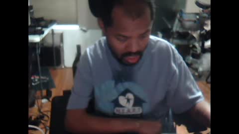 xxxonwheelz online show from 09-15-25, 09:59