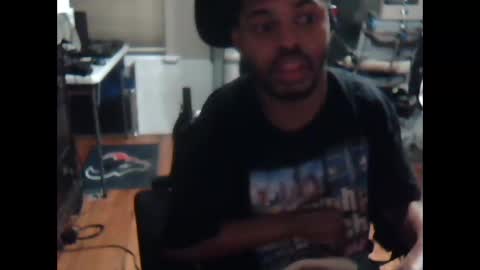 xxxonwheelz online show from 10-28-25, 04:27