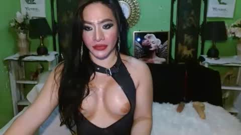 Snapshot of xxxpamelabombxxx chatting on 04-23-26, 08:46 PAMPAM online show from 04-23-26, 08:46