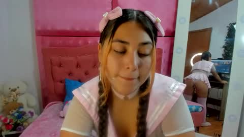 Sara online show from 05-21-26, 01:56