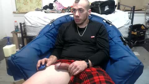 Snapshot of xxxscubastevexx chatting on 02-25-25, 06:25 ScubaSteve online show from 02-25-25, 06:25