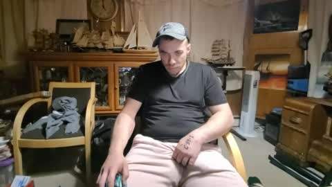 ScubaSteve online show from 04-18-26, 04:27