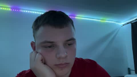 Leo online show from 04-09-26, 07:52